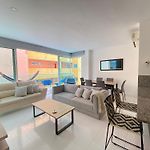 Apartamentos excepcionales con acceso directo al mar en Morros 922