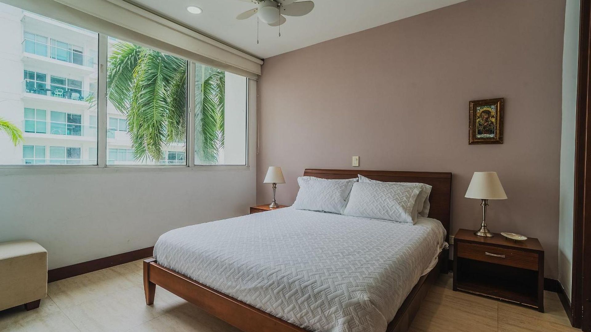 Apartamento Excepcionales Con Acceso Directo Al Mar En Morros 922 *
